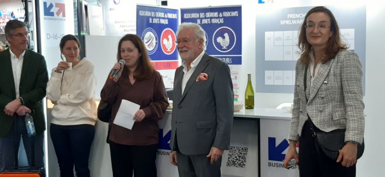 Inauguration du stand de l&lsquo;ACFJF au sein du "Pavillon France" par Madame Corinne Pereira, Consule de France en Allemagne.